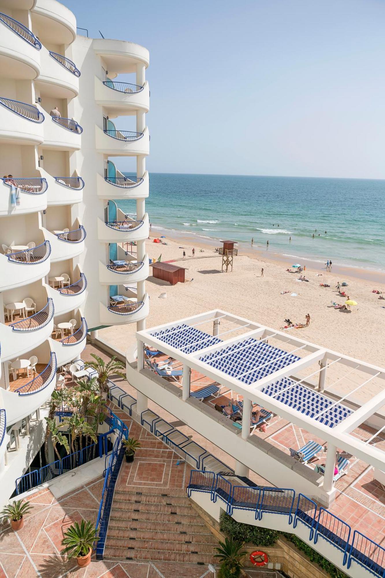 Hotel Playa Victoria Cadiz Bagian luar foto
