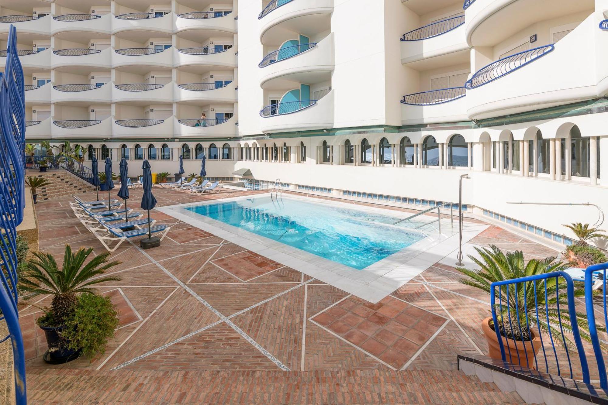 Hotel Playa Victoria Cadiz Bagian luar foto