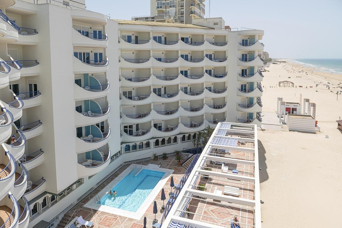 Hotel Playa Victoria Cadiz Bagian luar foto
